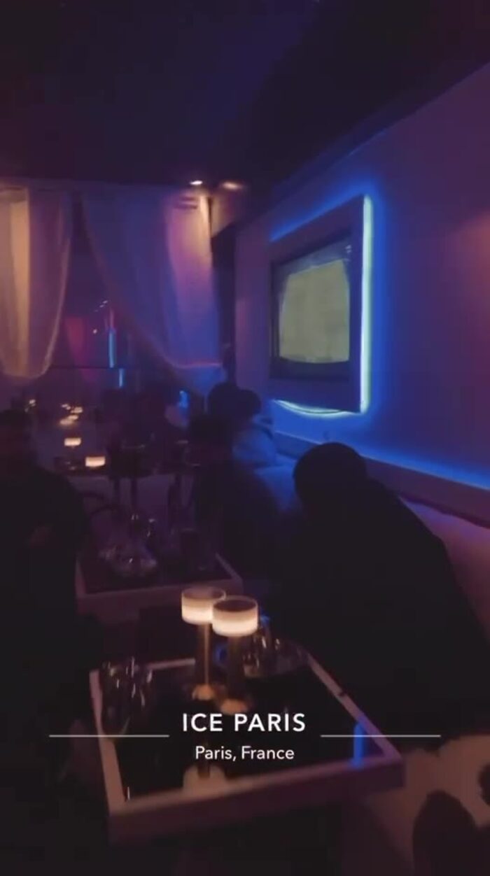 Salle ICE PARIS, ambiance tamisée